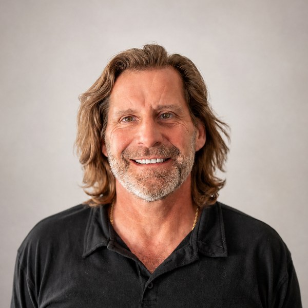 Headshot of Paul Loebig